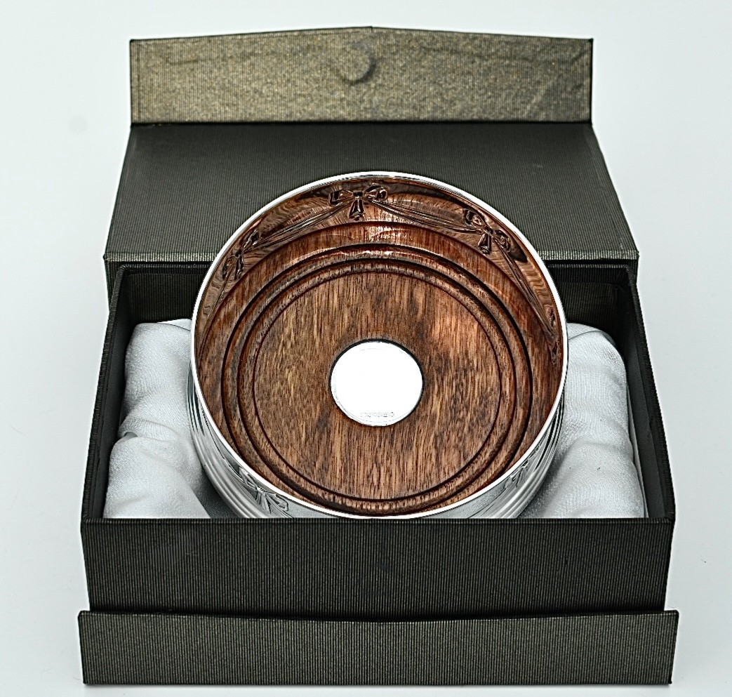 Foto 1 di 24