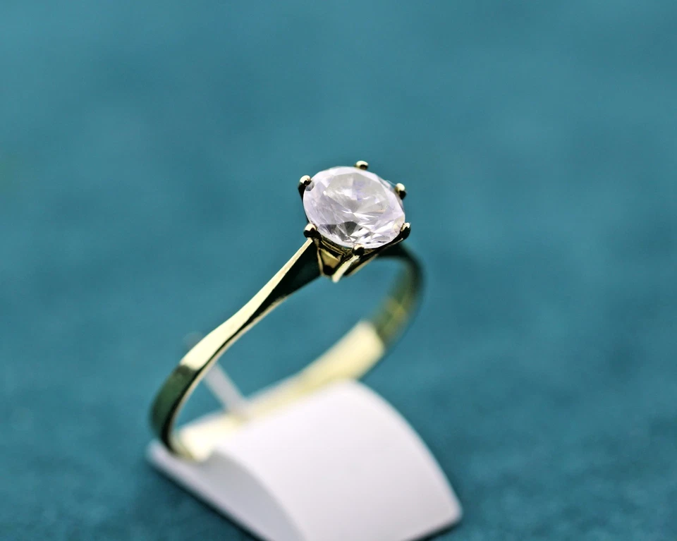 schmaler Damenring 333/8k Gelbgold, ca. 1,87g, RG 63/20