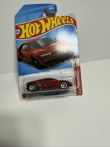 2024 CUSTOM Hot Wheels '16 Bugatti Chiron 201/250 Real Riders Wheel Swap Red