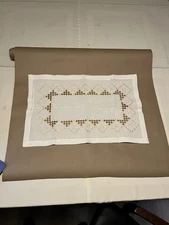 Vintage Hardanger Embroidery Cream Lace Table Runner