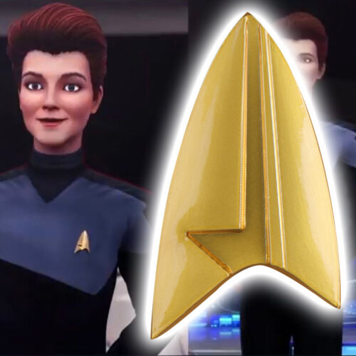 For Prodigy Captain Kathryn Janeway Magnet Badge Starfleet Pins Brooches Props - Foto 1 di 12