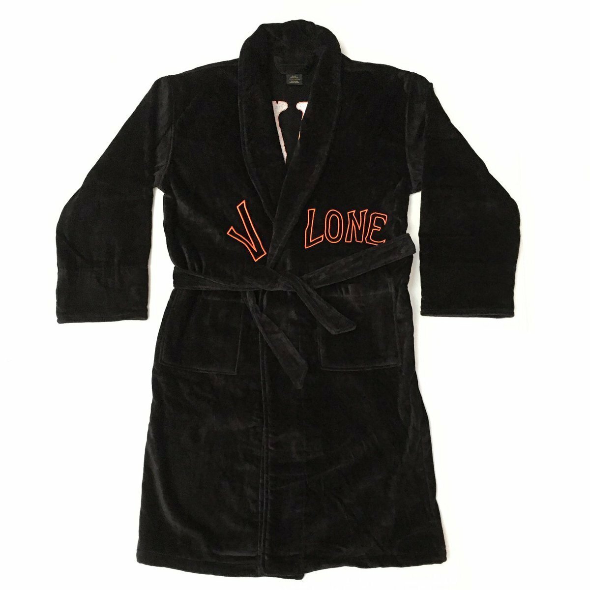 VLONE x TUPAC Pop Up Black Bathrobe OSFA SS17 BEACH,POOL VLONE x TUPAC Pop Up Black Bathrobe OSFA SS17 BEACH,POOL