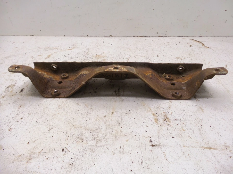 74-77 CAMARO ORIGINAL PARACHOQUES TRASERO CROMADO METAL SOPORTE INTERIOR CENTRAL Foto 4 de 4