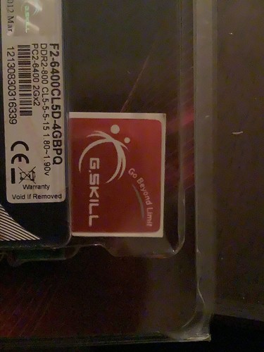 G.Skill Dual Channel Desktop Memory Extreme Performance F2-6400CL5D-4GBPQ Kit - Picture 4 of 5