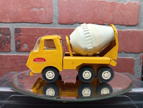 Vintage 1970's Tonka Yellow TINY-TONKA Cement Mixer Truck Pressed Steel