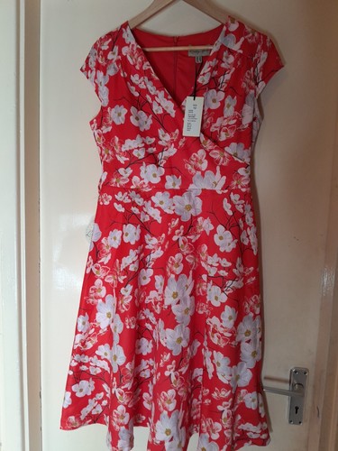 Brand New 50s Style Swing Floral Lindy Bop Size 12 Wedding Guest Summer Dress