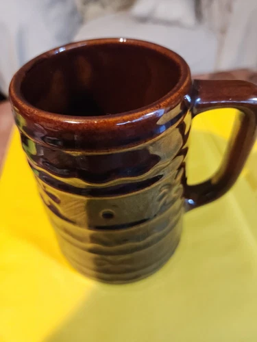 Vintage Marcrest USA Pottery Brown Daisy Dot Stoneware Party Mug Beer Stein 5”