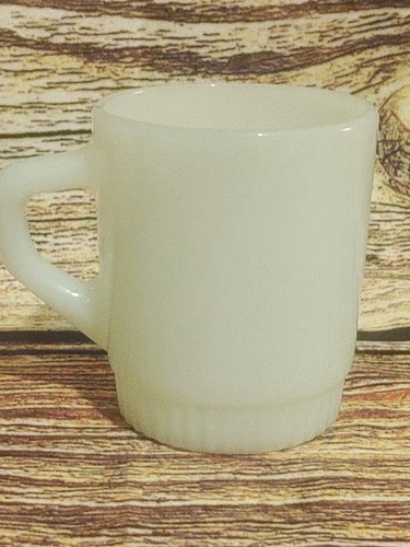 VTG Fire King Anchor Hocking White Milk Glass D-handle STACKABLE Coffee Cup