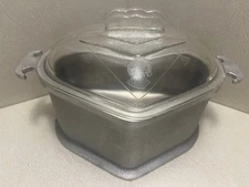 Guardian Service Vintage Cast Aluminum Heart Shaped Pot Pan With Glass Lid 8”