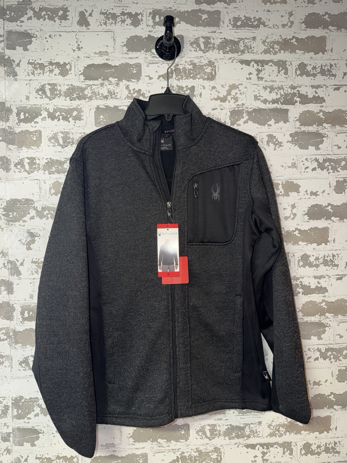 - Limestone Black - Size Medium $145