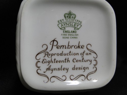 Aynsley Pembroke, Bird & Florals: Tea Caddy & Lid, 4 7/8" Tall - 第 9/12 張圖片