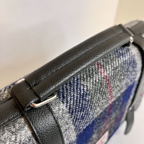 Harris Tweed Mini Messenger Bag Navy Plaid Zipped Pockets Shoulder Strap Wool - Picture 5 of 16