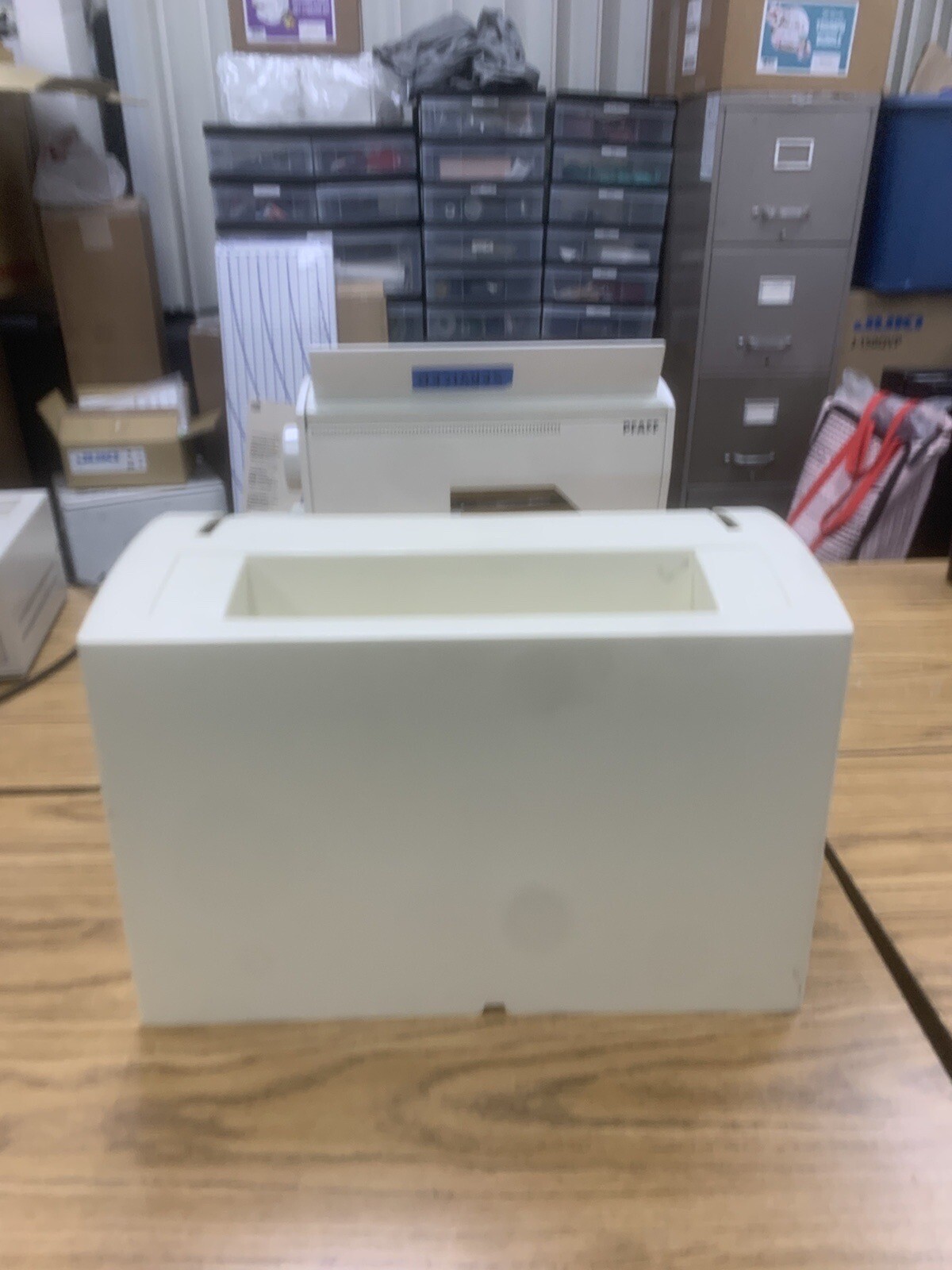 Pfaff 2022 Sewing Machine eBay