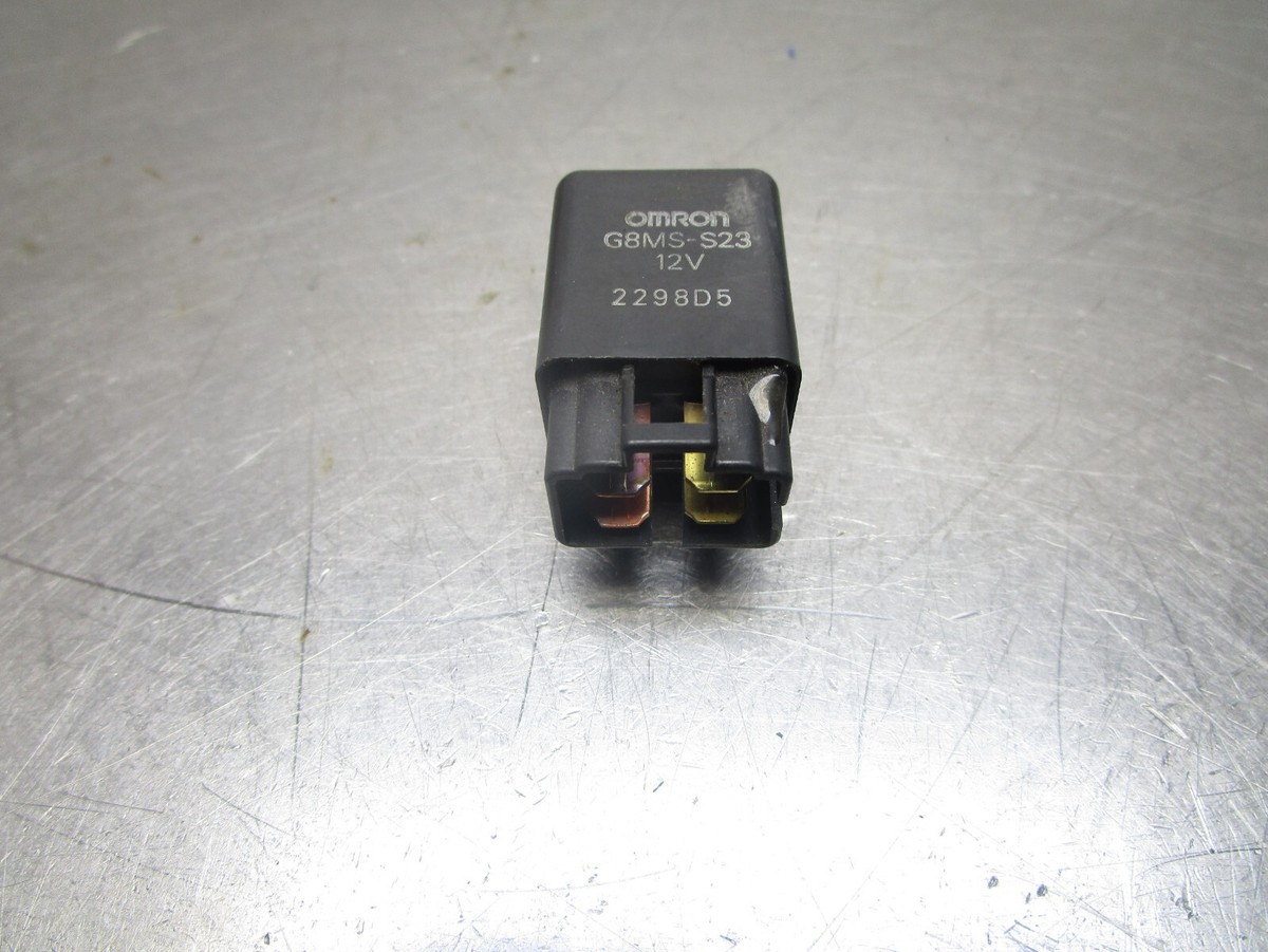 タイム 2009 Suzuki GSXR750 Fan Motor Relay 38740-24X50 Omron G8MS-S23
