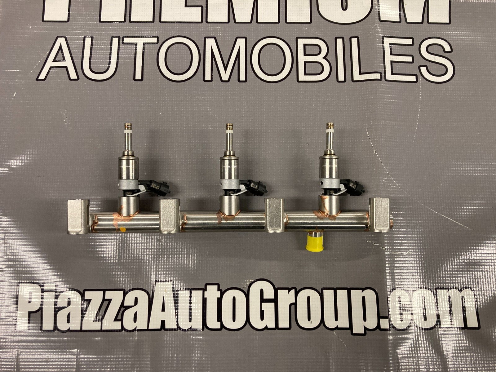 OEM Maserati Complete Right-Hand Injectors Pipe, Quattroporte, 327913