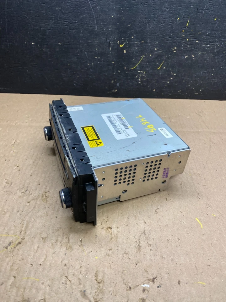 2007-2012 Chrysler Dodge Jeep Ram Radio CD MP3 AUX Receiver T4895 DG - Image 4 of 4