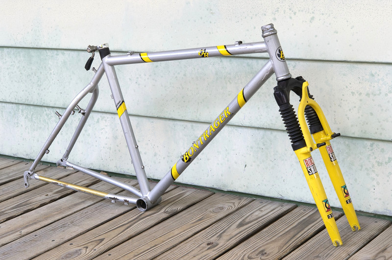 1996/7 Bontrager Privateer Comp steel MTB frameset w/ RockShox Quadra fork, 18"