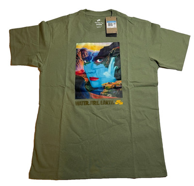Nike Max90  Water Fire Earth  Graphic Tee FBS018-368 Men s Size M   Olive Green