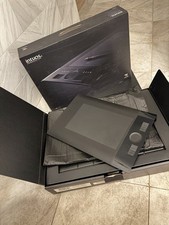  read description WACOM Intuos4 Medium PTK-640 Graphics Drawing Tablet