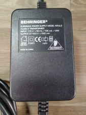 Genuine Behringer Eurorack Power Supply Model MXUL3 AC Adapter 18.5V 350mA