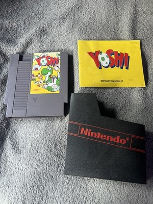 Yoshi (Nintendo NES, 1992) (you can have the box if you want,see photos)