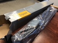 NEW IN BOX Promaster 7400 Tripod Full Size