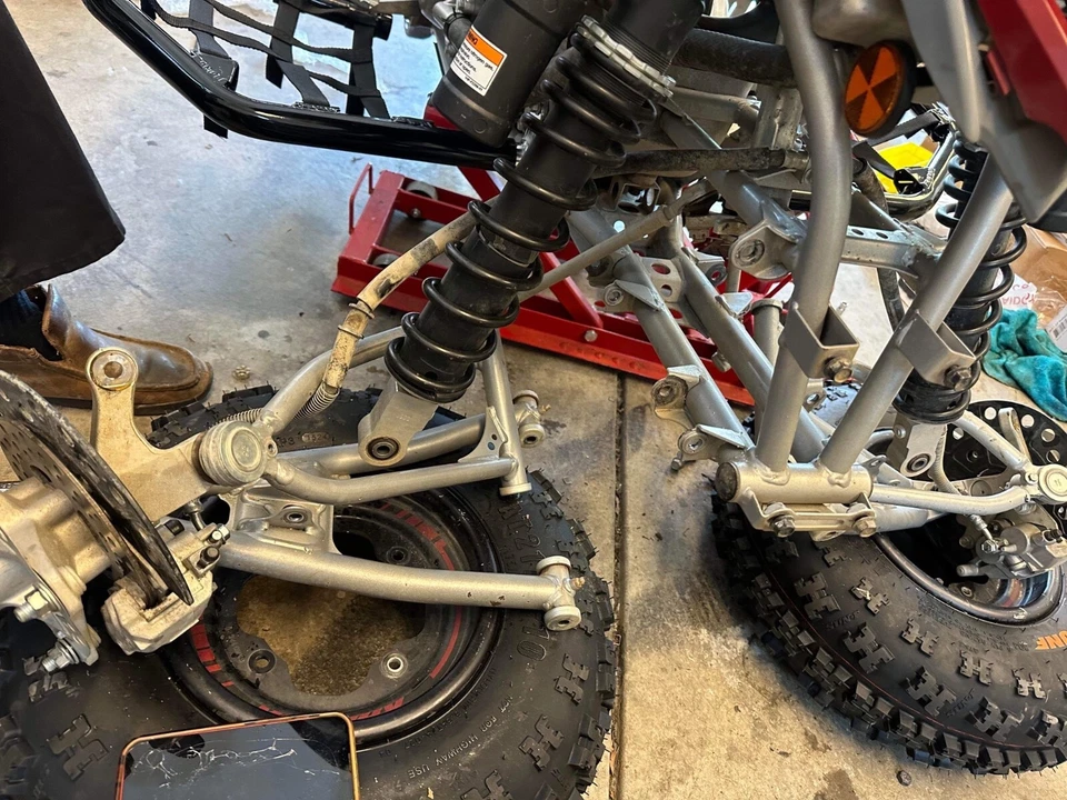 Yamaha Raptor 700R Brazos en A y Amortiguadores ATV Kit de Ampliación y Bajado Foto 4 de 4