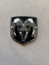2002-2005 Dodge Ram 1500 2500 Ram Head Grille Emblem Chrome Black Mopar Oem 2002-2005 Dodge Ram 1500 2500 Ram Head Grille Emblem Chrome Black Mopar Oem
