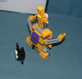 (3) MIXELS, SERIES 7, SETS NO. 41554, 41556, & 41560 - LEGO - 2016 - USED