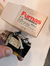 Furnas Oil Tight Control 52PA6ENWJK,  new in Box