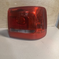 2010-2015 VOLKSWAGEN TOURAN DRIVER SIDE REAR TAIL LIGHT TAIL LAMP RIGHT SIDE
