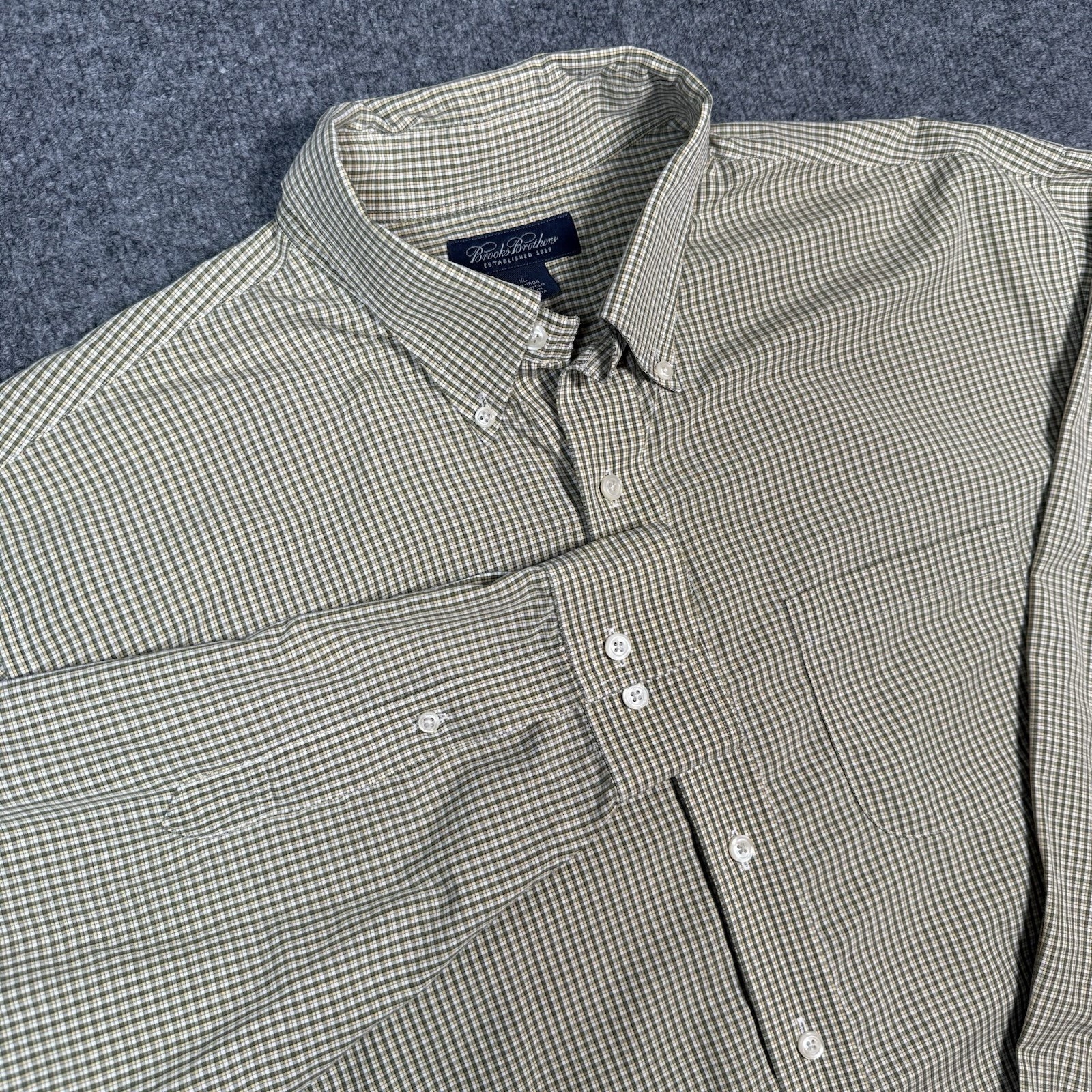 Brooks Brothers Men's Long Sleeve Button Down Shirt Sz XL 100% Cotton Green/Tan