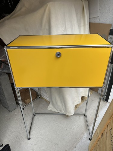 usm haller, Sideboard, hightboard, stahlblau, , weiss, gelb, lichtgrau, Schwarz - Bild 2 von 4