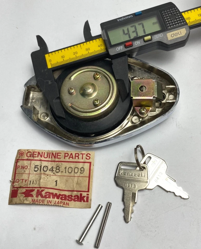 Llave tapa tanque combustible gasolina Kawasaki GTO KH250 KH400 KH500 KZ650 KZ750 KZ900 Foto 4 de 4