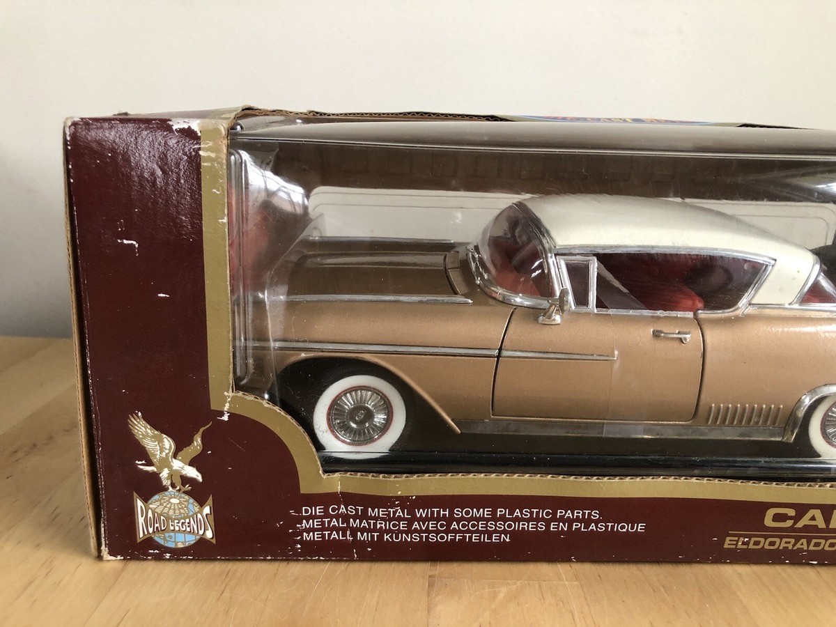 Road Signature 1958 Cadillac Eldorado Seville Biarritz 1:18 Scale