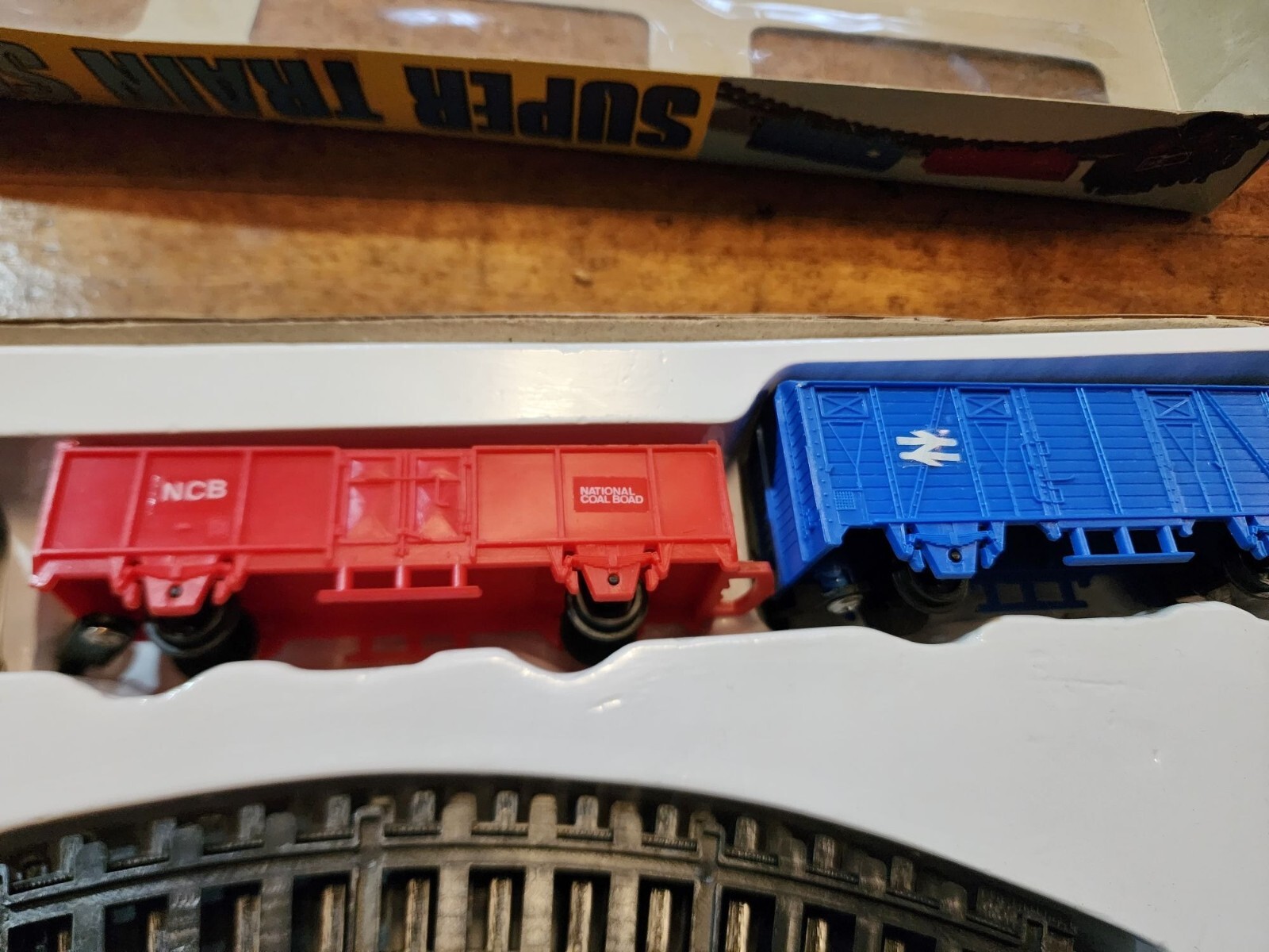Picture 3 of 4