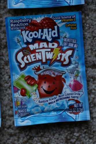 RARE Kool-Aid Mad ScienTwists Packets - Picture 2 of 3