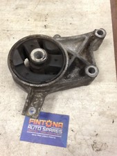 Vauxhall Vectra C / Signum Front Engine Mount Mounting Bracket 21031128 