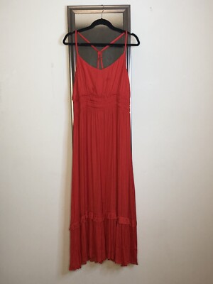 slim fit dress slacks Sequin Bodycon Knee-Length Wedding Guest Dress with V-Neck & Cap Sleeves main image 0