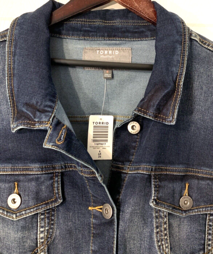 NEW! TORRID Jacket Plus Sz 4X (26) Blue Jean Denim Distressed Long Sleeve NWT - Picture 2 of 8