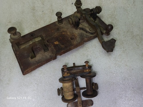 Vintage Brunnell Morse Code Telegraph Key for Parts - Zdjęcie 6 z 7