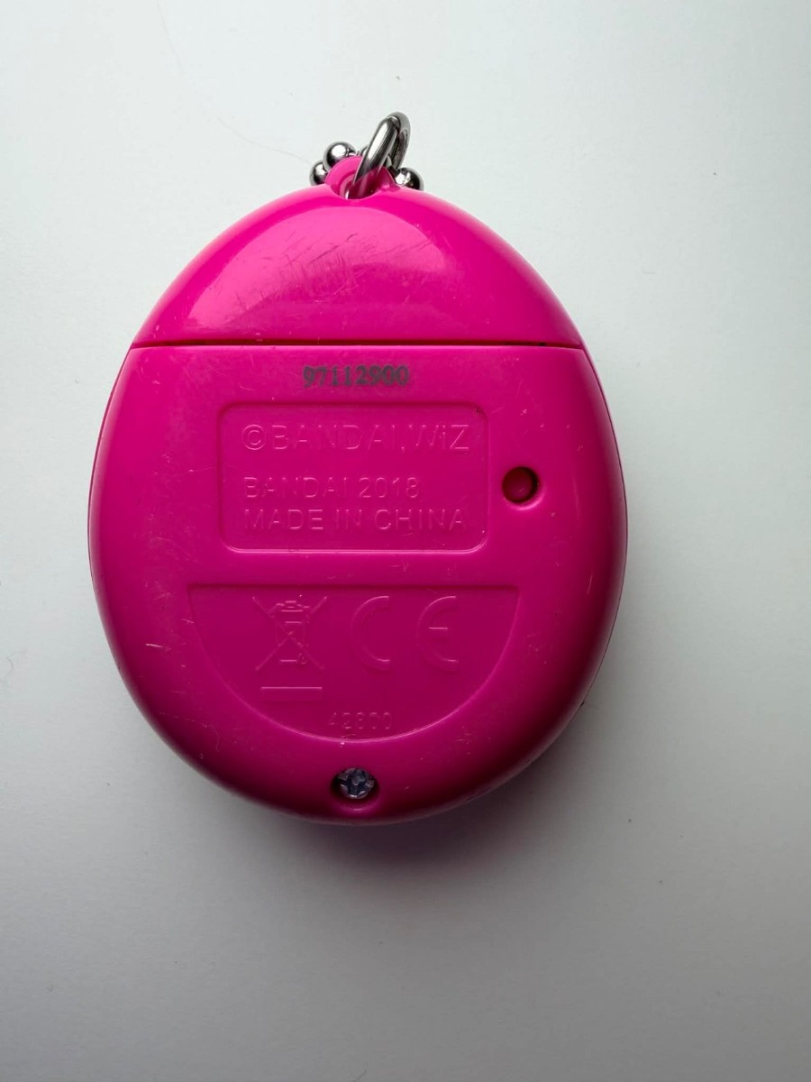 Tamagotchi ピンク 本体 Amazon.com: Tamagotchi Connection - Translucent Pink : Toys & Games
