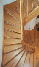 Treppe Massivholztreppe 1/2 gewendet, Buche