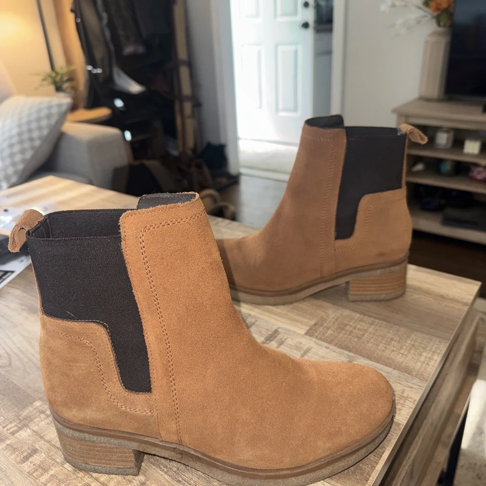 Bota Chelsea Avellini Hecha en Portugal Gamuza Cuero Suela Crepé Para Mujer EU39/US8 Foto 3 de 4