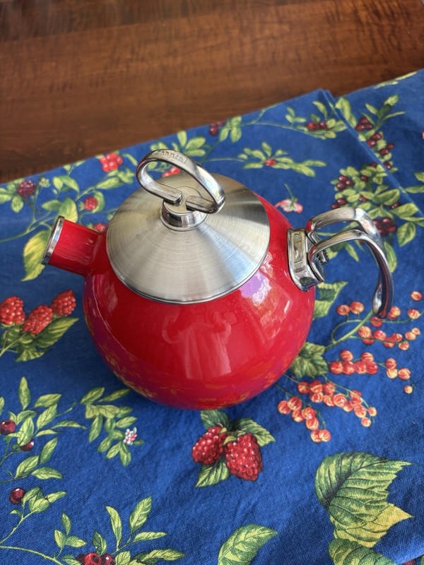 Red Chantel Tea Kettle