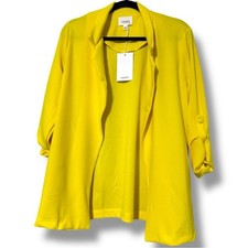 ANDREE BY UNIT women  s size medium yellow lightweight blazer roll up sleeves nwt