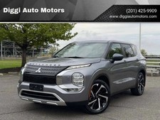 2022 Mitsubishi Outlander SE