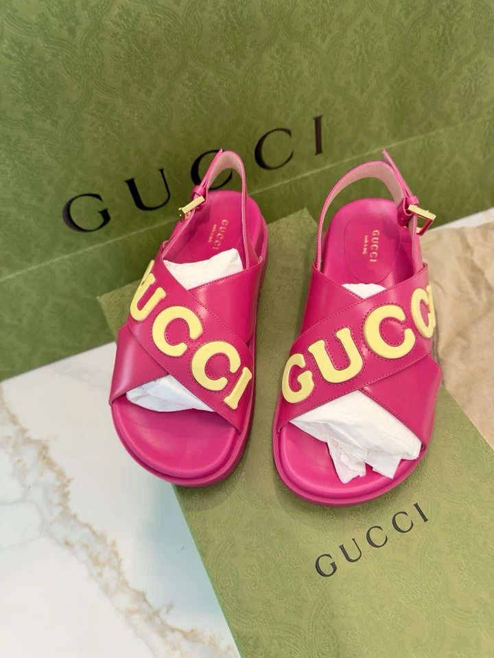Sandalias Gucci de cuero rosa fucsia.  Nuevo en caja talla 37,5 Foto 3 de 4