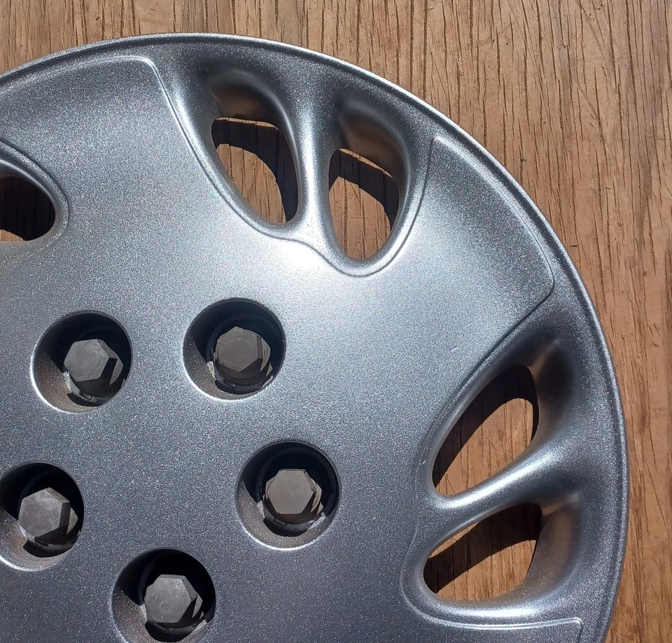 Tapacubos Chevrolet Venture 1997-2005, se adapta a ruedas de 15 pulgadas 9593100, 3224 repintado Foto 3 de 4