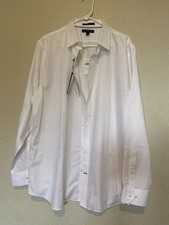 Banana Republic Men  s Standard Fit Non-Iron Dress Shirt in White XL NWT